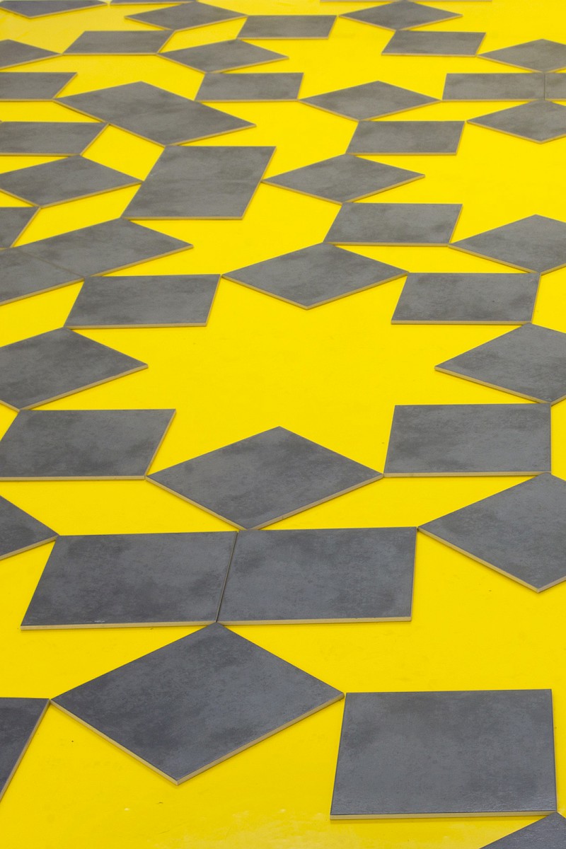 Annäherung an einen Quasi&shy;kristall 1